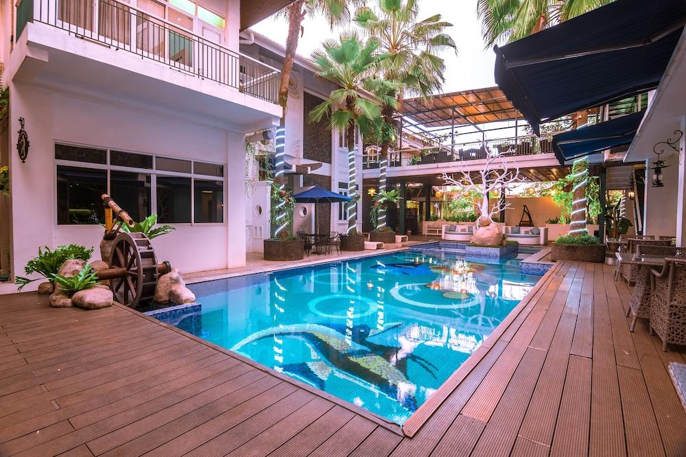 Oxville Hotel Padang  Zewnętrze zdjęcie