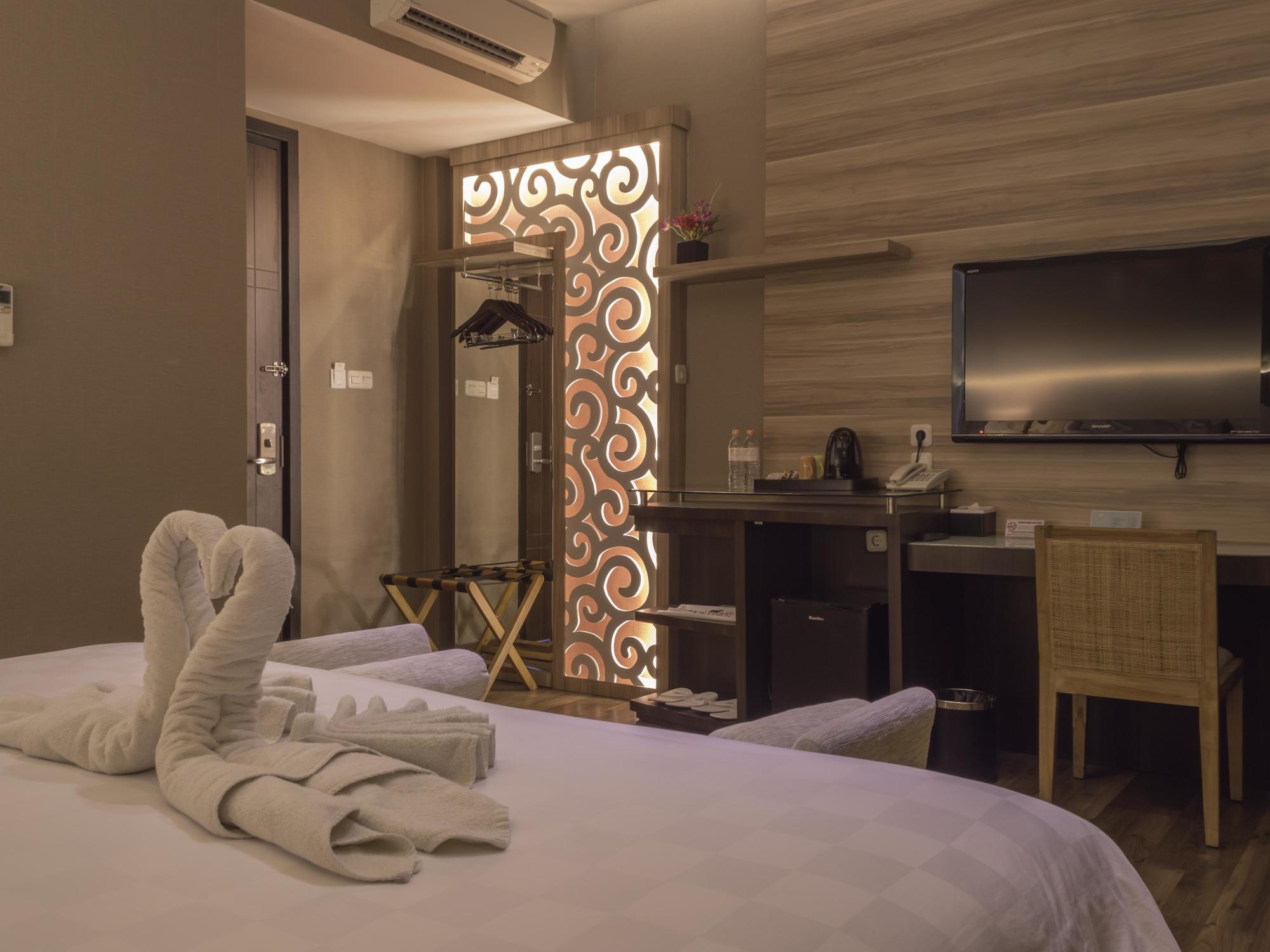 Oxville Hotel Padang  Zewnętrze zdjęcie