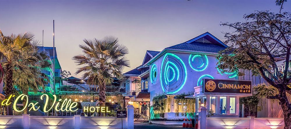Oxville Hotel Padang  Zewnętrze zdjęcie